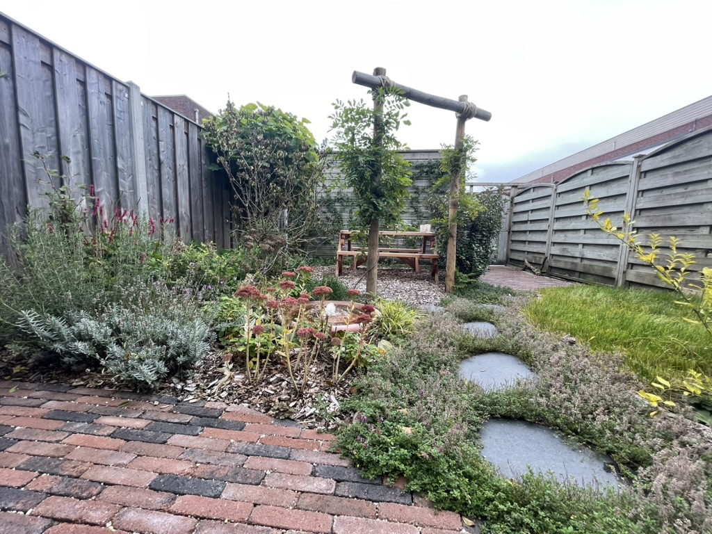 Ecologische stadstuin (na)